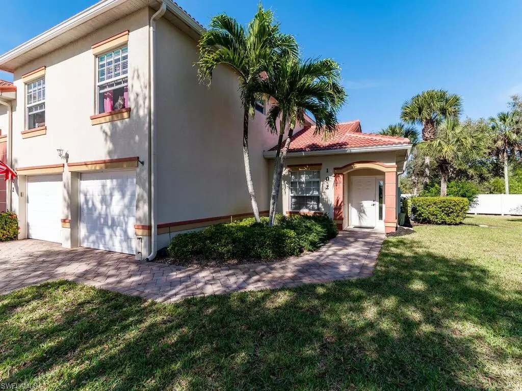 Naples, FL 34114,25058 Peacock LN #102