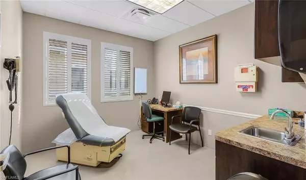 Punta Gorda, FL 33950,25086 E Olympia AVE #3Z