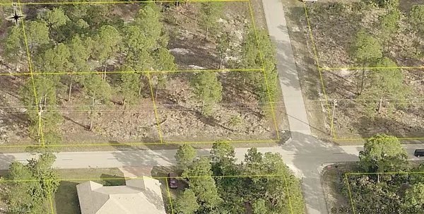 Lehigh Acres, FL 33972,900 W 10th ST