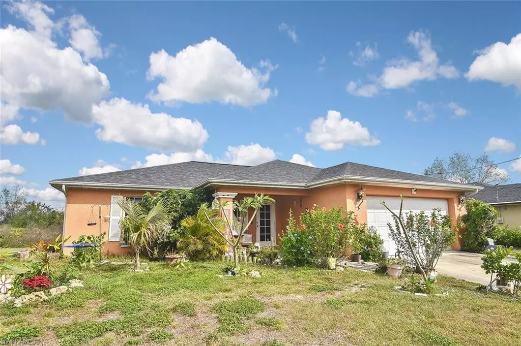 Lehigh Acres, FL 33971,2612 66th ST W