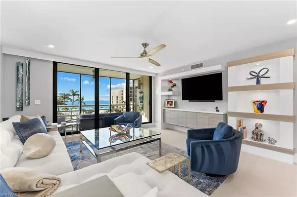 Naples, FL 34103,3100 Gulf Shore BLVD N #504