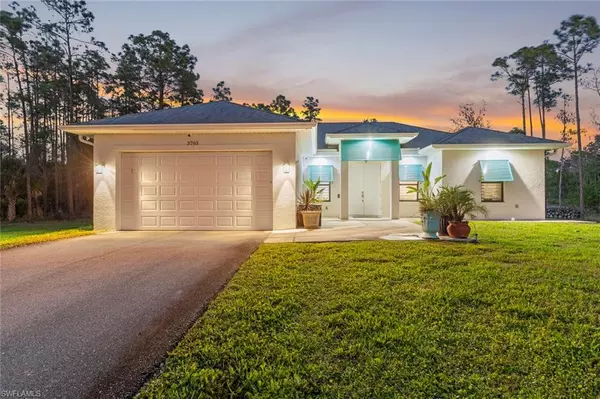 Naples, FL 34120,3703 45th AVE NE