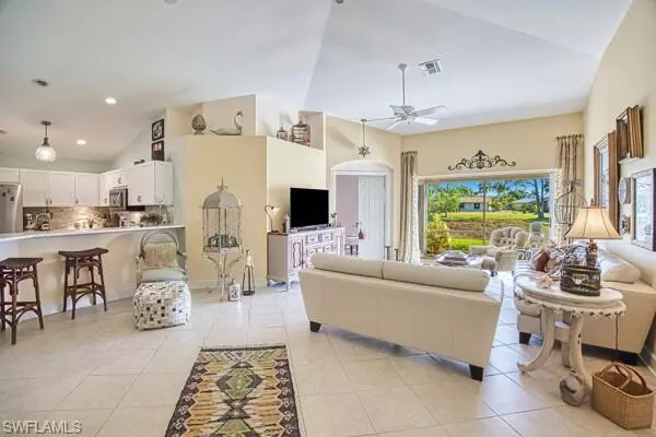 Naples, FL 34112,3688 Kent DR