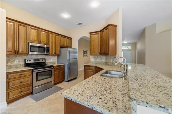Naples, FL 34119,8423 Hollow Brook CIR