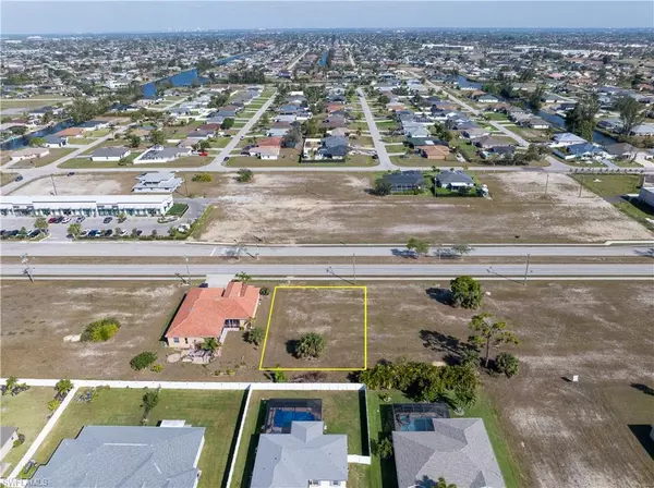 Cape Coral, FL 33991,2128 Skyline BLVD