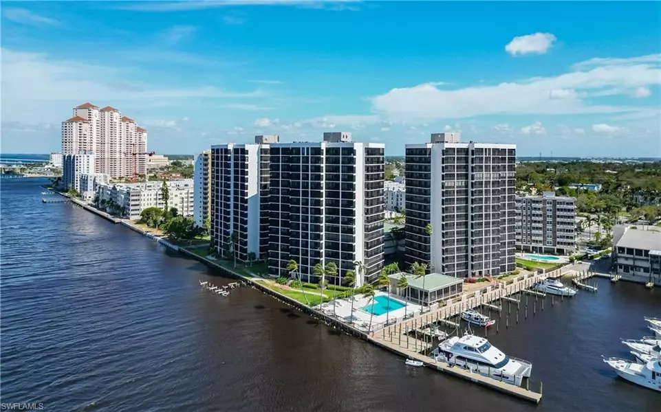 1910 Virginia AVE #903, Fort Myers, FL 33901