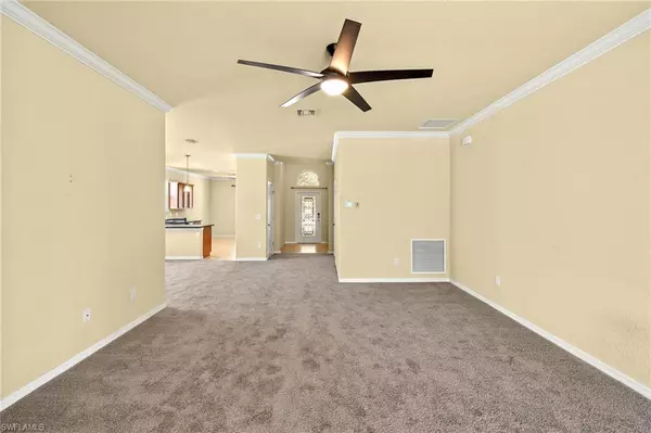 Cape Coral, FL 33909,2560 Laurentina LN