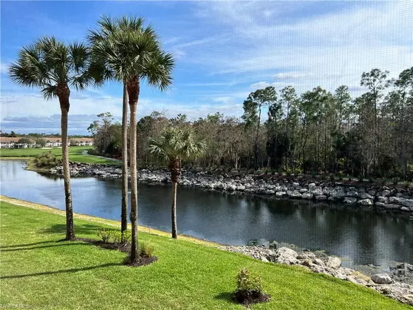 Naples, FL 34112,3820 Sawgrass WAY #3027