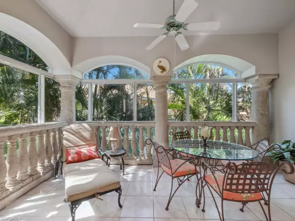 Naples, FL 34108,600 Via Mezner #1502