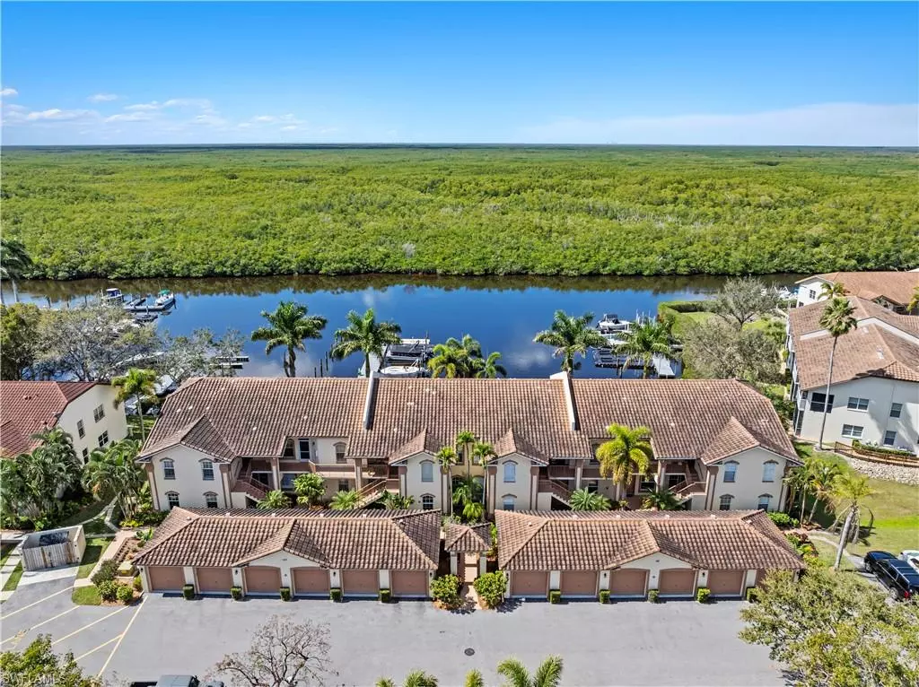 Naples, FL 34114,182 Newport DR #1003