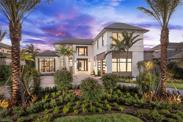 3240 Gin LN,  Naples,  FL 34102