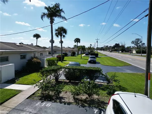 Lehigh Acres, FL 33936,720 Joel BLVD E