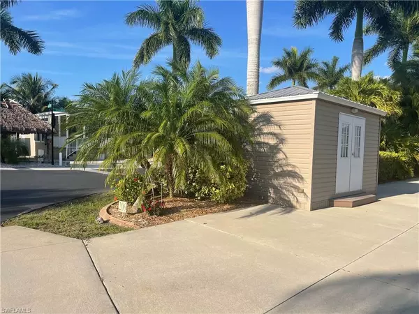 Fort Myers, FL 33905,5147 Cypress Trail Resort CIR