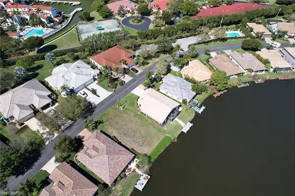 Fort Myers, FL 33908,14500 Laguna DR