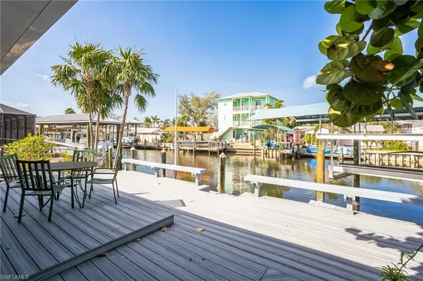 Bokeelia, FL 33922,16221 Buccaneer ST