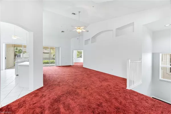Naples, FL 34109,7768 Gardner DR #202