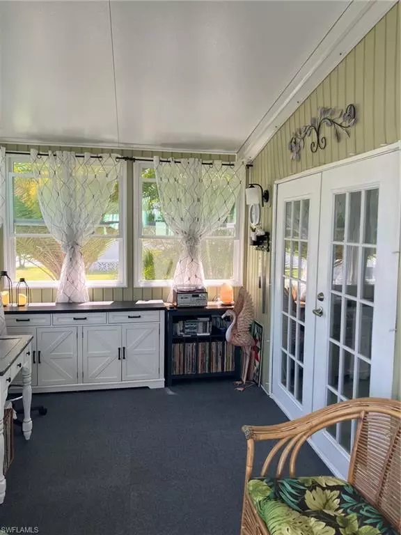 North Fort Myers, FL 33917,640 Future DR