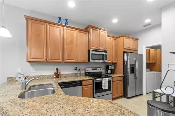 North Fort Myers, FL 33917,20585 Chestnut Ridge DR