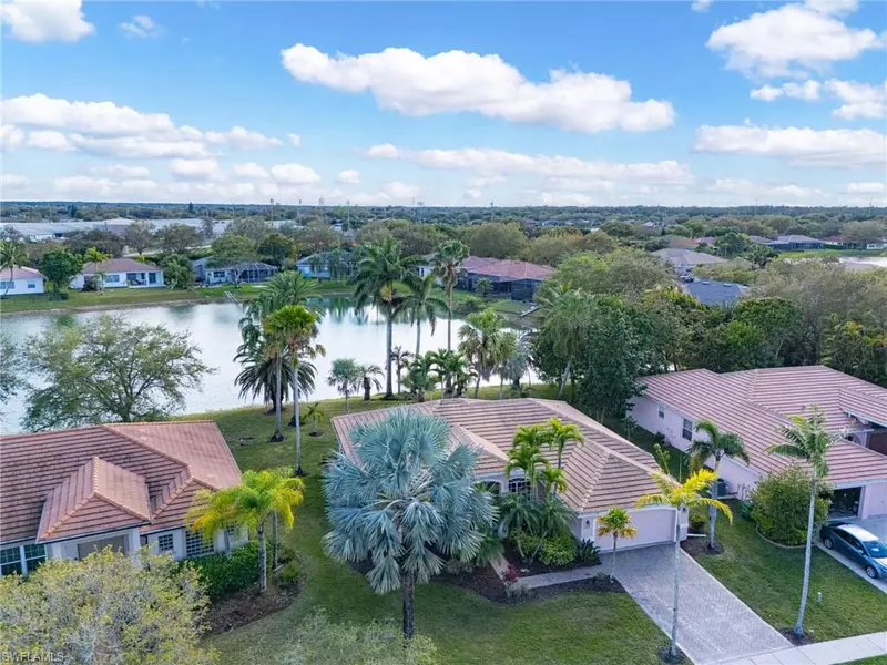 3266 Sturgeon Bay CT, Naples, FL 34120