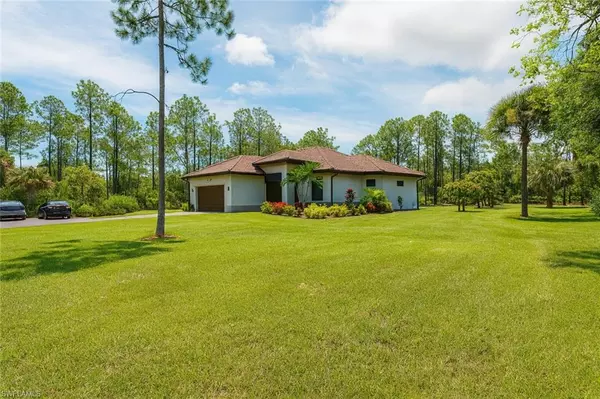 Naples, FL 34120,3842 4th AVE NE