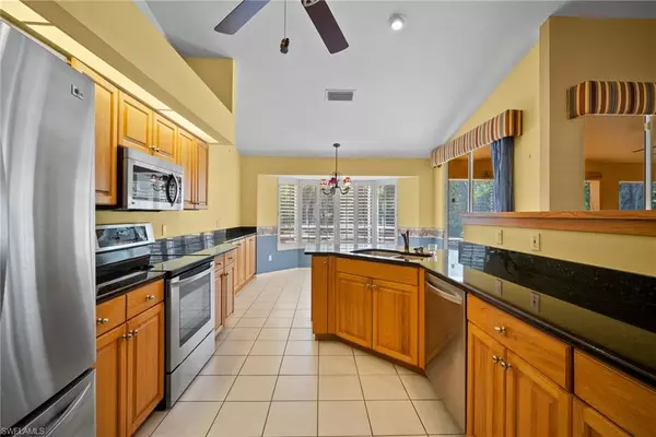 Bonita Springs, FL 34135,12755 Huntters Ridge DR