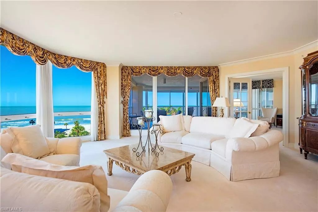 Naples, FL 34103,4021 Gulf Shore BLVD N #501