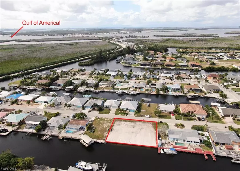 12262 Moon Shell DR, Matlacha Isles, FL 33991