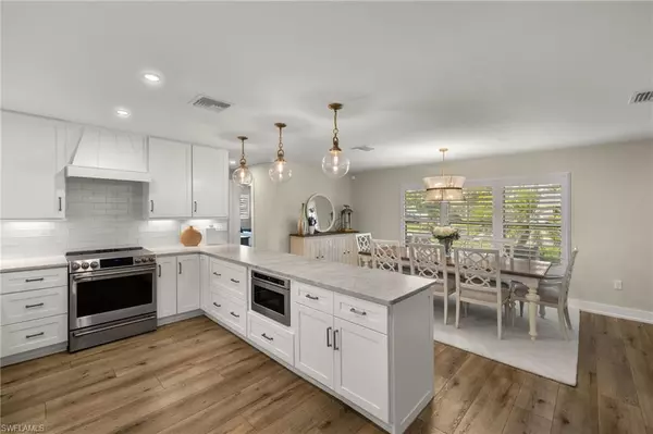 Fort Myers, FL 33919,6304 Saint Andrews CIR S