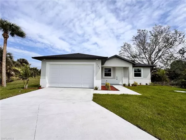 102 Arrow LN, Rotonda West, FL 33947