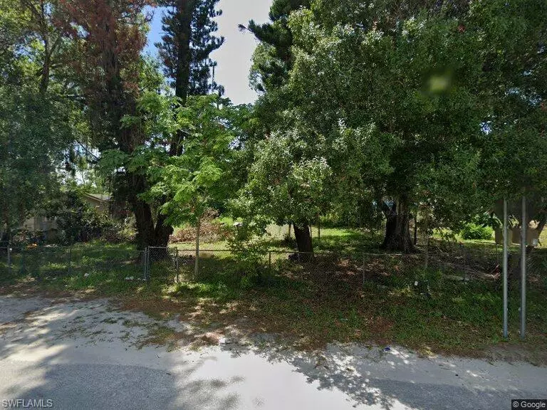 111 S 7th ST, Immokalee, FL 34142