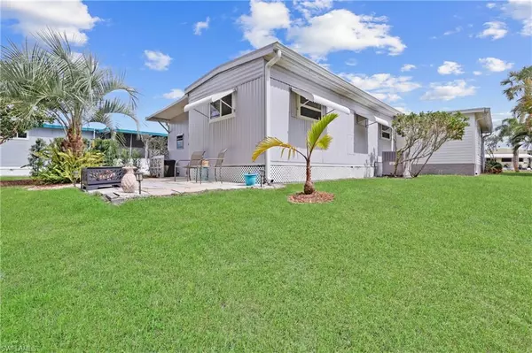 North Fort Myers, FL 33917,211 Shrub LN N