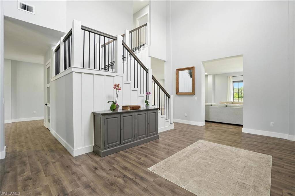 Naples, FL 34104,1474 Saint Clair Shores RD