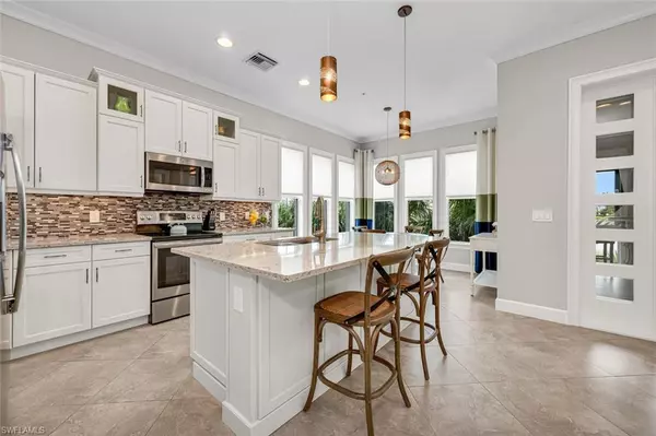 6553 Dominica DR #101, Naples, FL 34113