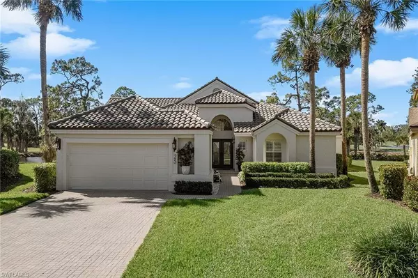 25 Grey Wing PT, Naples, FL 34113