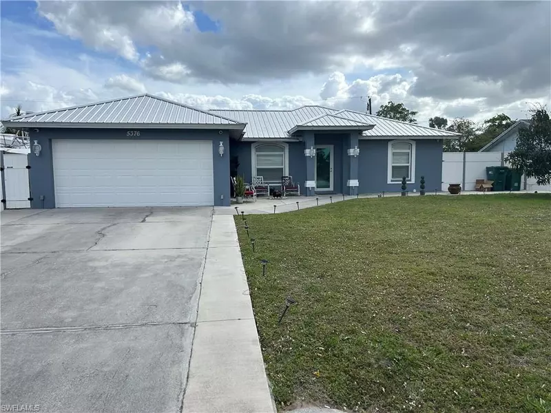 5376 20th PL SW, Naples, FL 34116