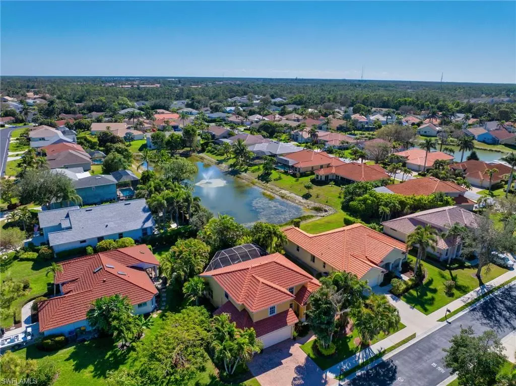 Naples, FL 34104,5005 Old Pond DR