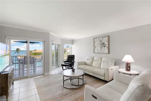 Marco Island, FL 34145,991 N Barfield DR #205
