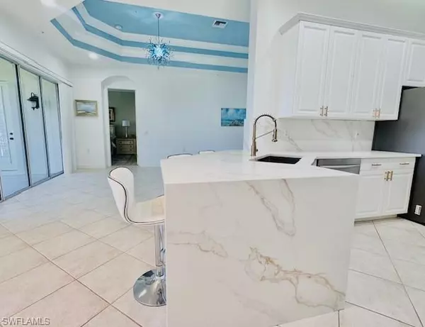 Miromar Lakes, FL 33913,10085 Valiant CT #201