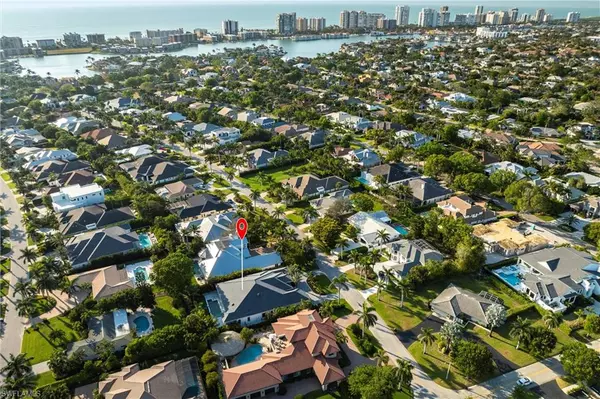 Naples, FL 34103,770 Port Side DR