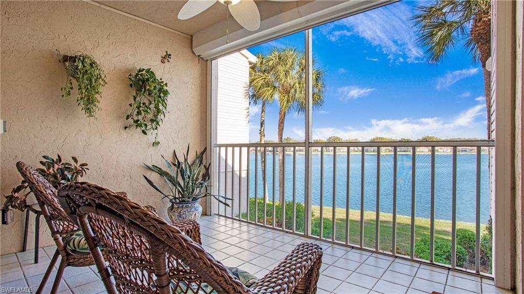 2711 Citrus Lake DR #F202, Naples, FL 34109
