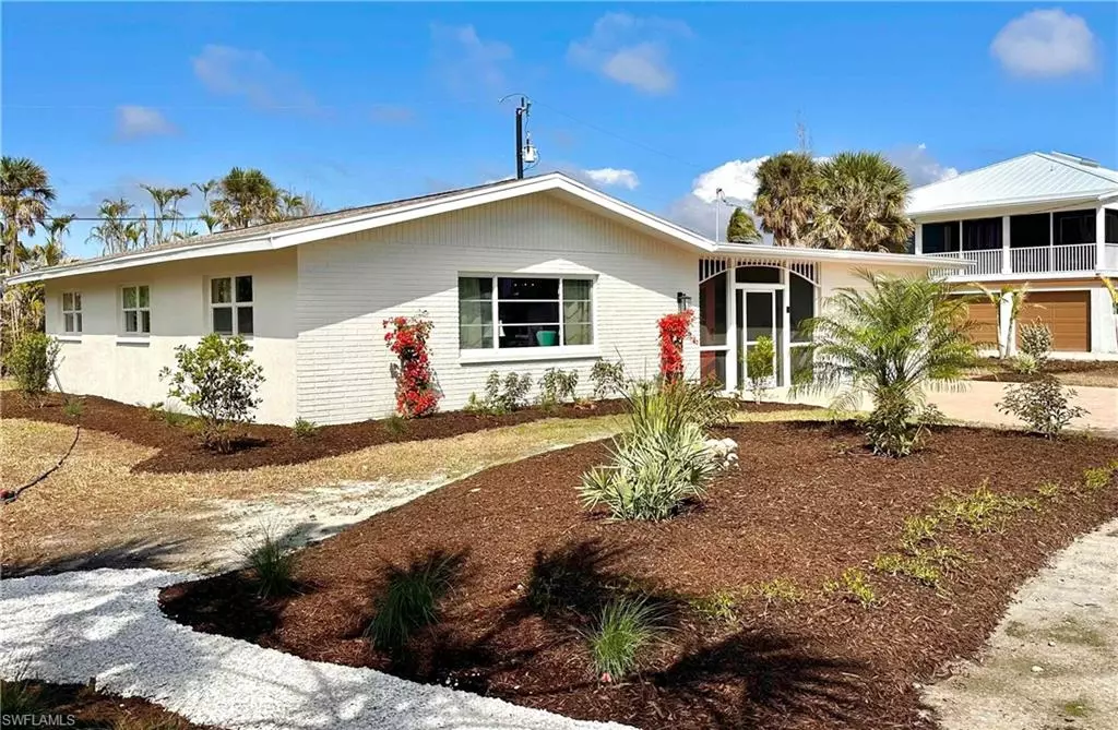 Sanibel, FL 33957,3009 Singing Wind DR