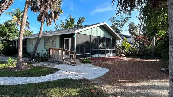 1208 Junonia ST #C1, Sanibel, FL 33957