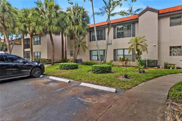 2130 Arbour Walk CIR #2724, Naples, FL 34109