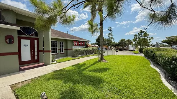 Lehigh Acres, FL 33971,4503 Lee BLVD