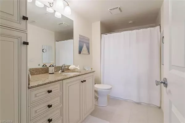 Fort Myers, FL 33916,2825 Palm Beach BLVD #409