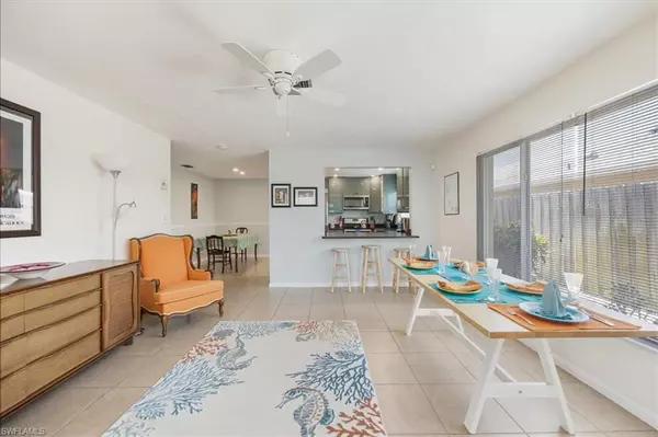 Naples, FL 34108,569 98th AVE N