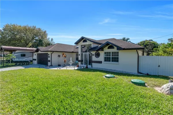 Lehigh Acres, FL 33936,2504 E 7th ST