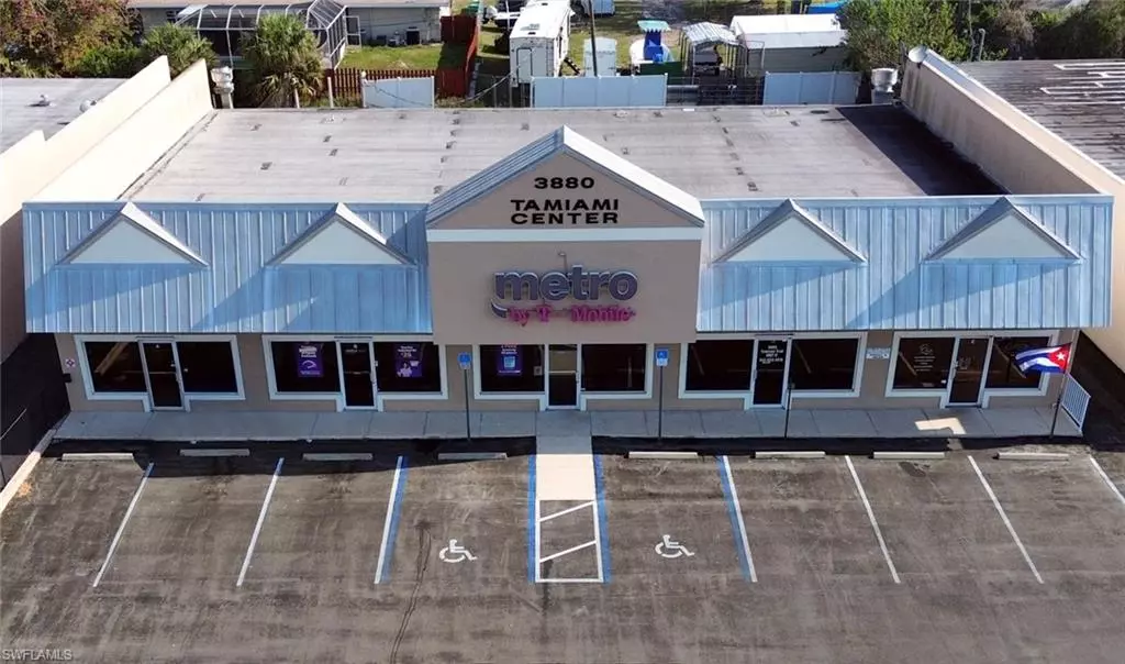 Port Charlotte, FL 33952,3880 Tamiami TRL