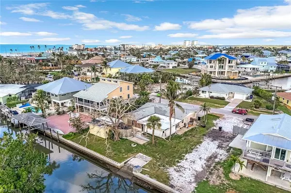 Fort Myers Beach, FL 33931,260 Sterling AVE