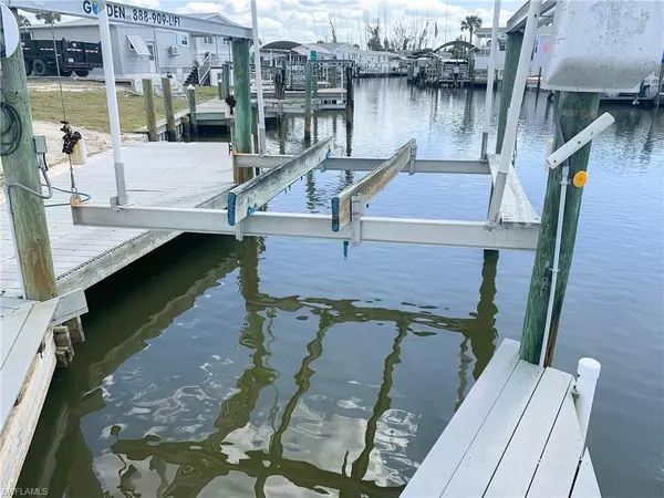 Fort Myers Beach, FL 33931,17810 Stevens BLVD